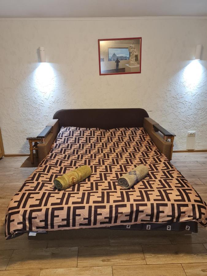 Студіо На Кoновальця Apartman Lviv Kültér fotó